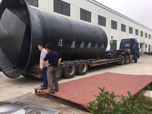 一體化預(yù)制泵站裝車(chē)發(fā)貨1